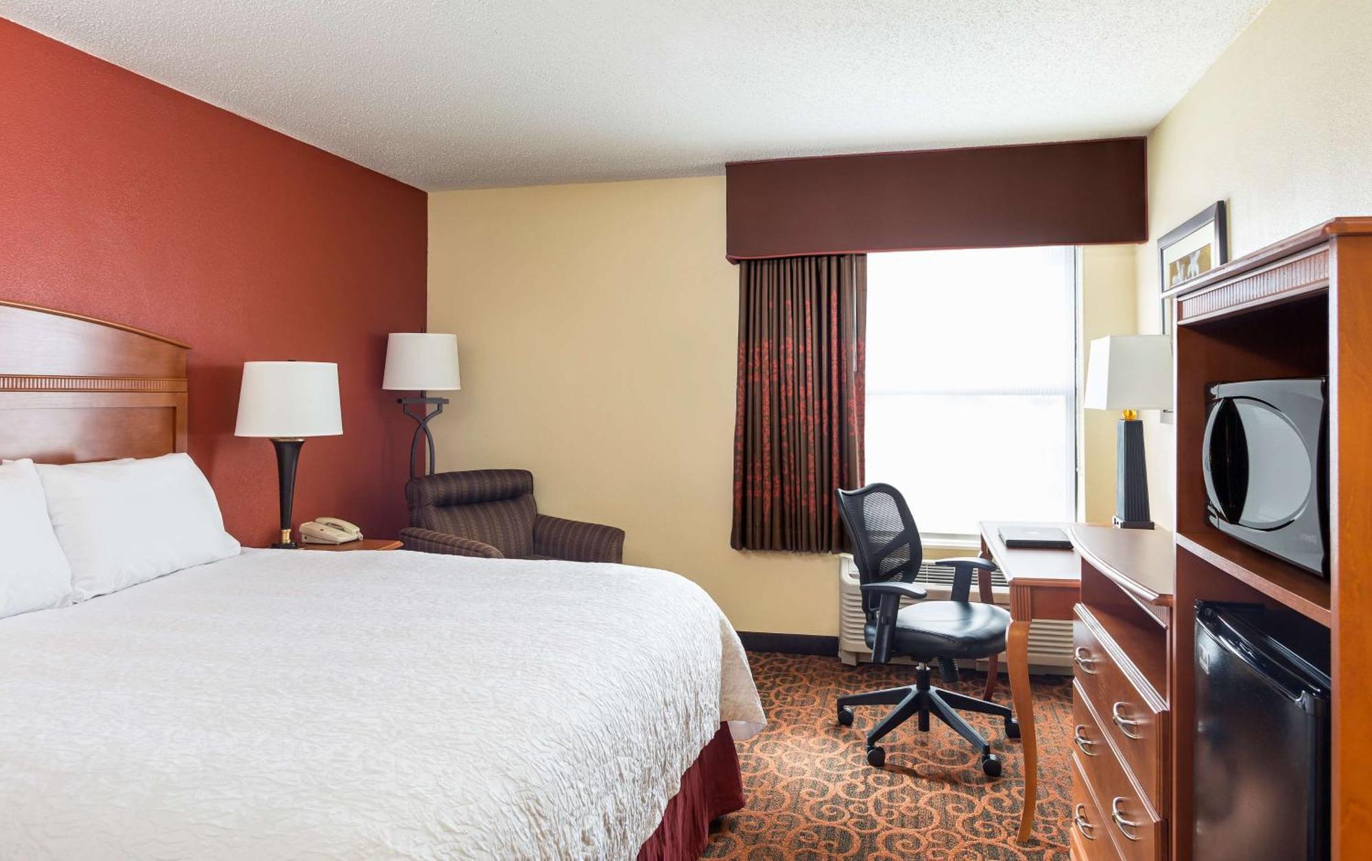 Hampton Minneapolis-burnsville